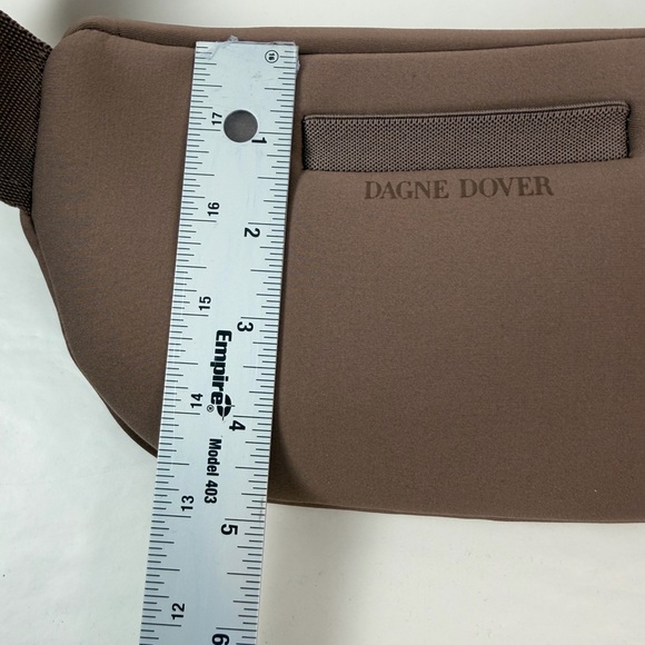 Dagne Dover Dune Ace Fanny Pack - Picture 8 of 9